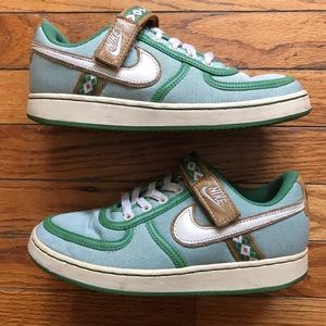 Retro Nike Sneakers